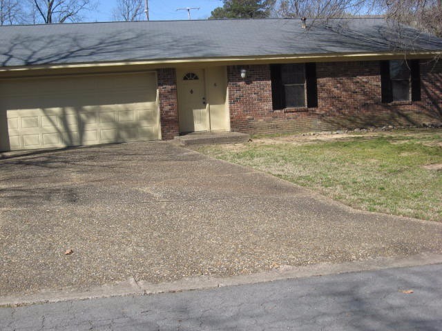 8 Turtle Creek Court, Little Rock, AR 72211