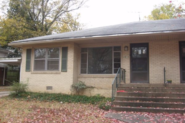 2810 N. University, Little Rock, AR