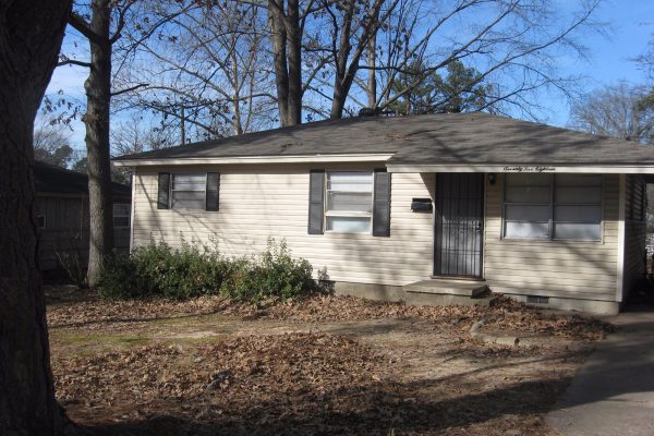 7518 Redwood Dr.