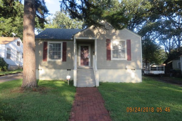 3224 Poplar St.