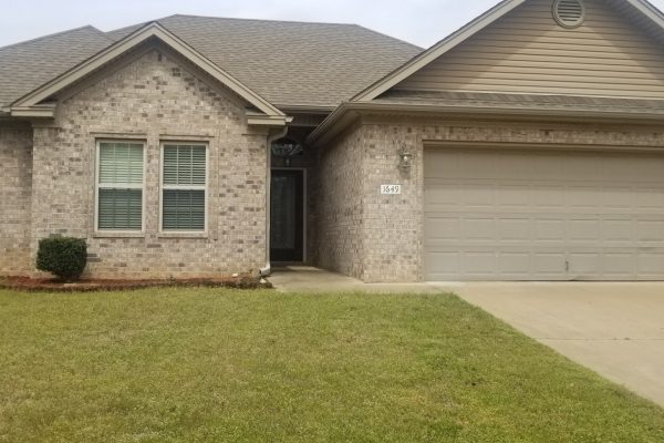 1649 WHITE OAK CIRCLE